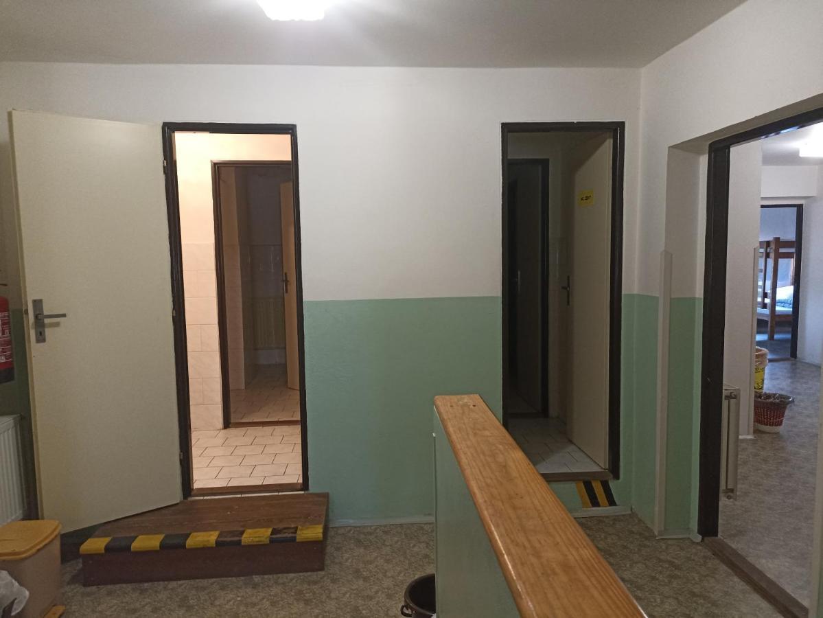 Ubytovací komplex penzion ATHENA Nova Vcelnice Exteriér fotografie